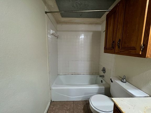 5th image of 5402 S 7th St #Le-103
