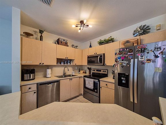 5th image of 12850 SW 28th Ct
