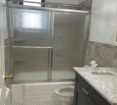 2nd image of 1225 Kennedy Blvd APT 11K