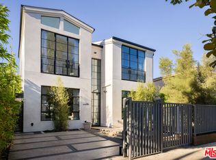 745 Sunset Ave, Venice, CA 90291