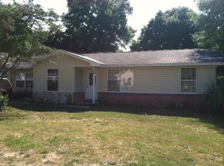 958 Valley Rd, Crestview, FL 32539