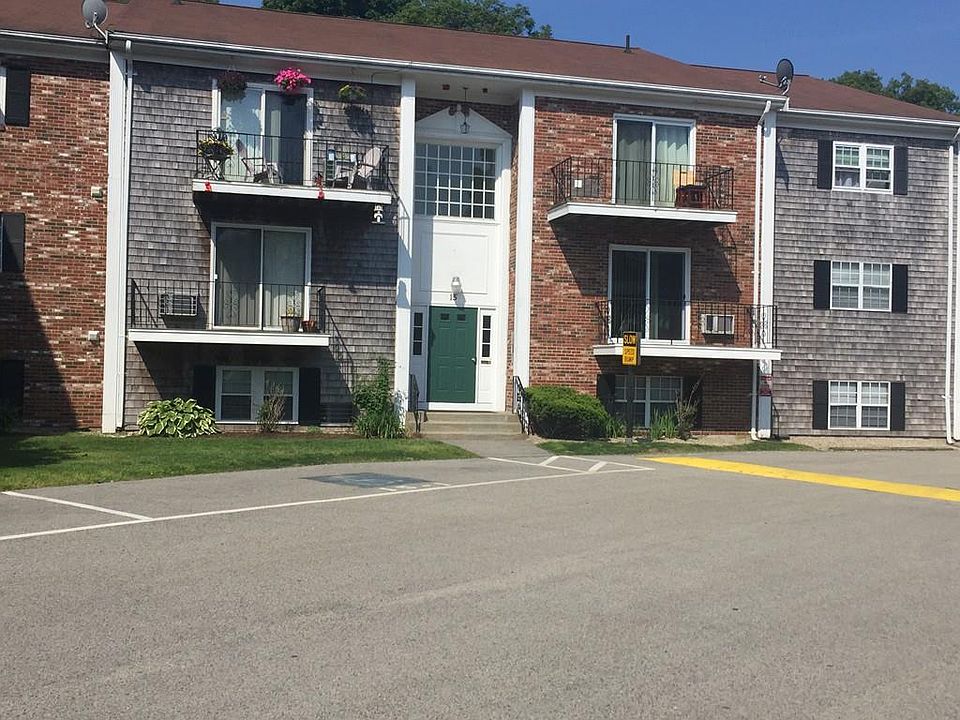 1st image of 15 Chapel Hill Dr APT 8