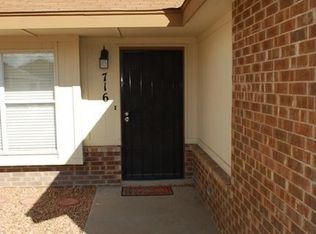 716 Tanager Dr SW, Albuquerque, NM 87121