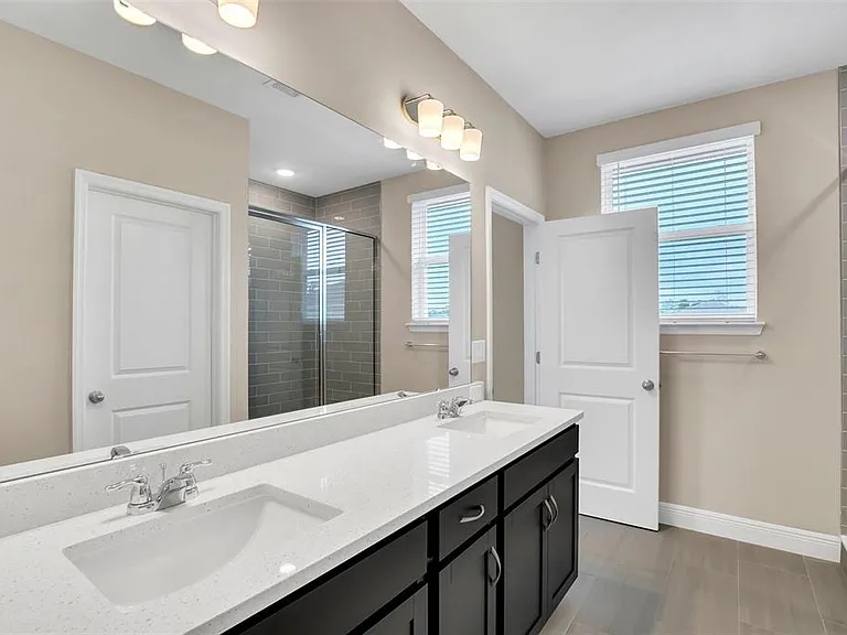 2953 Voyager Ave — Photo 20