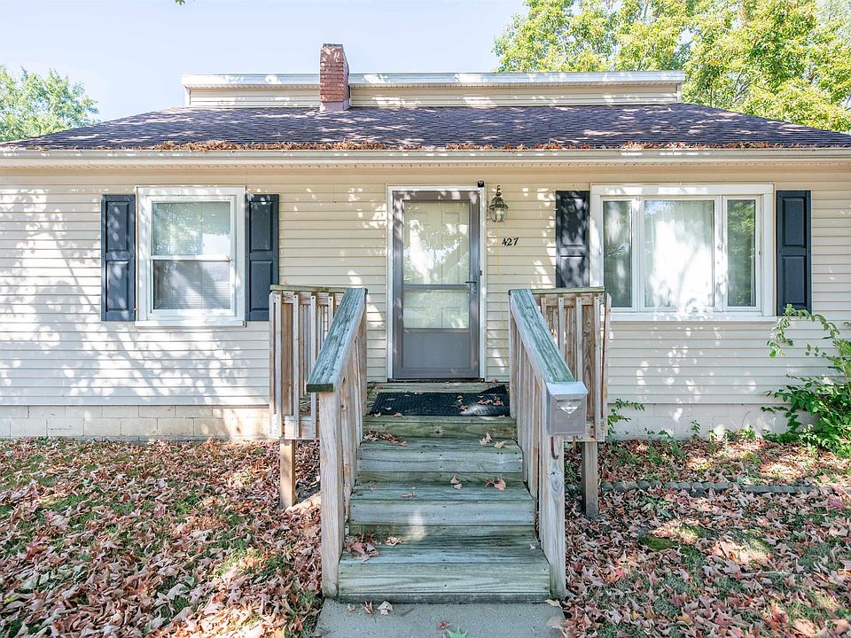 1st image of 427 W Placher Ct