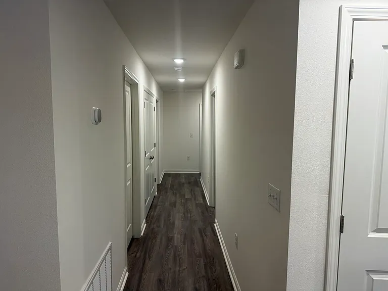 4131 Pinehurst Ave — Photo 6