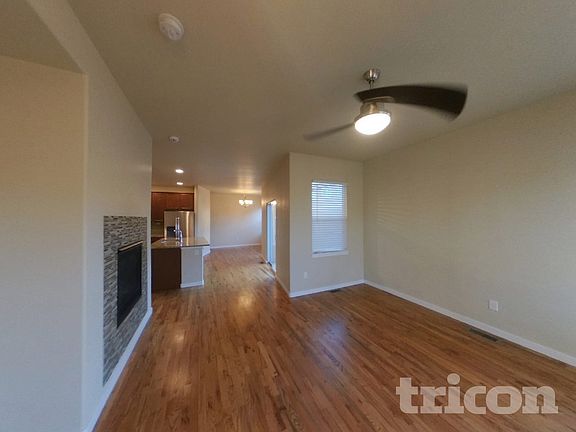 2nd image of 2482 Ellingwood Dr