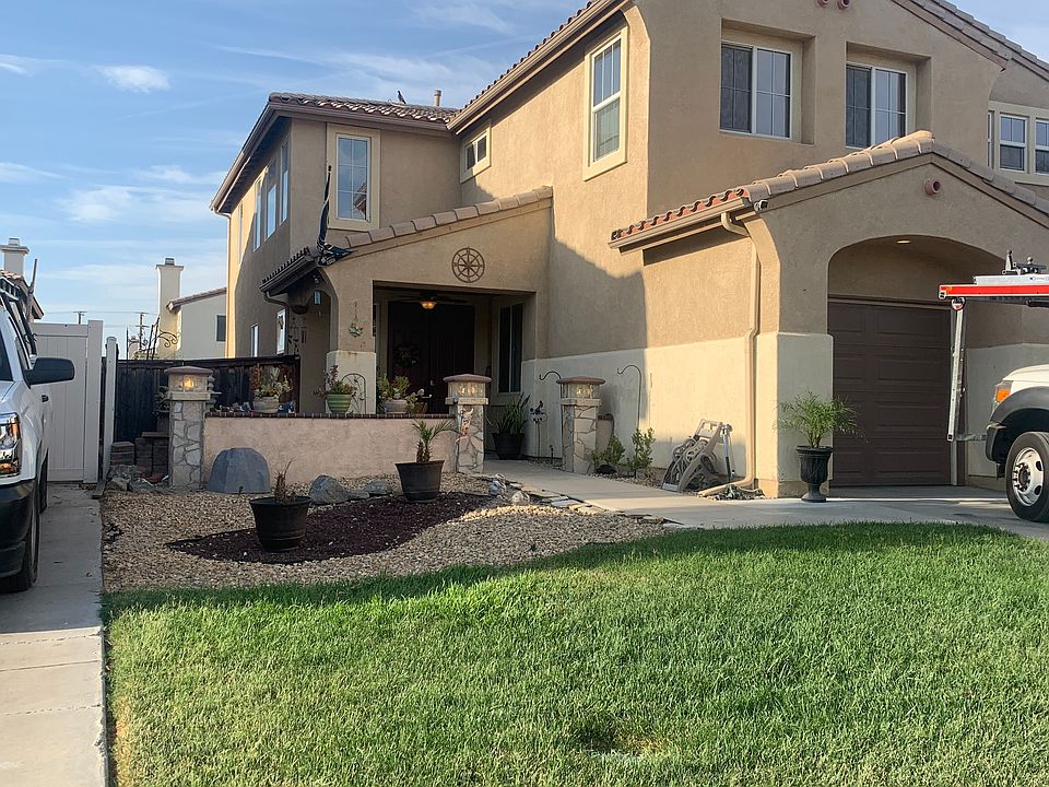 1st image of 2733 Burgundy Lace Ln