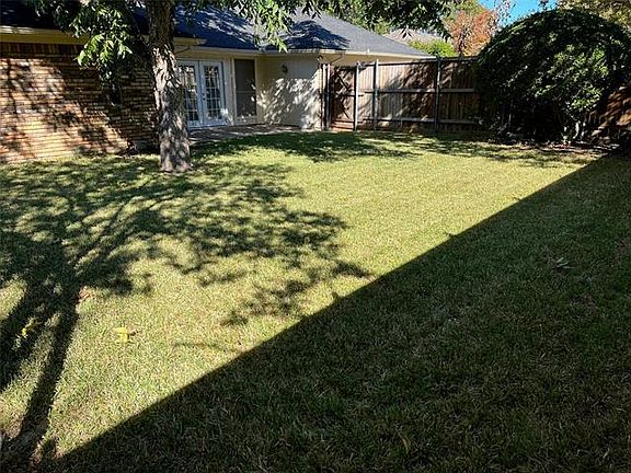 4th image of 5012 Andover Dr