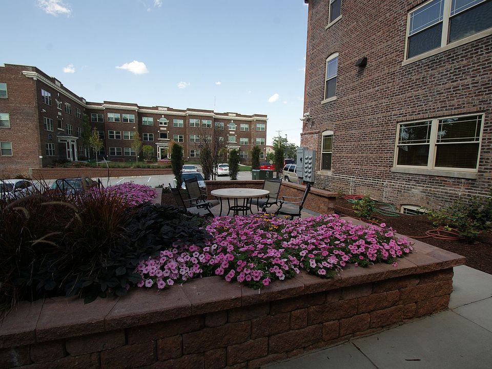 Building Photo 3