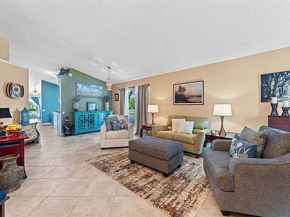 4th image of 1920 BURCHSTONE DRIVE