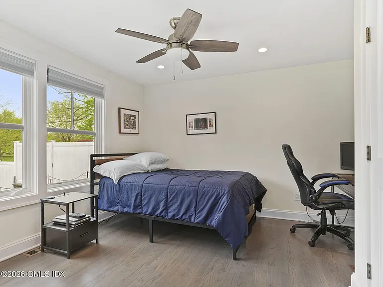 41 Grove St — Photo 22