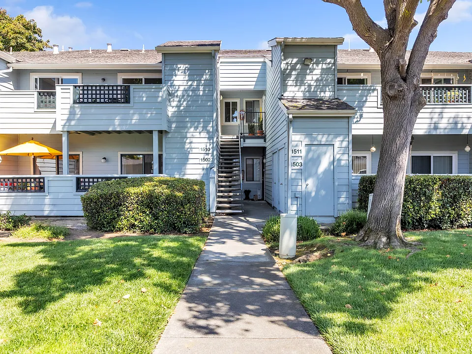 1201 Glen Cove Pkwy #1510