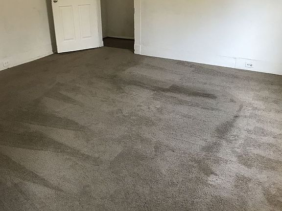 3rd image of 3056 O Bryon St