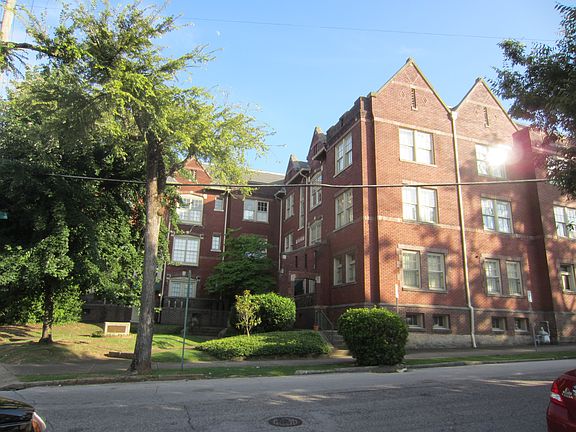 2nd image of 1300 20th St S #305