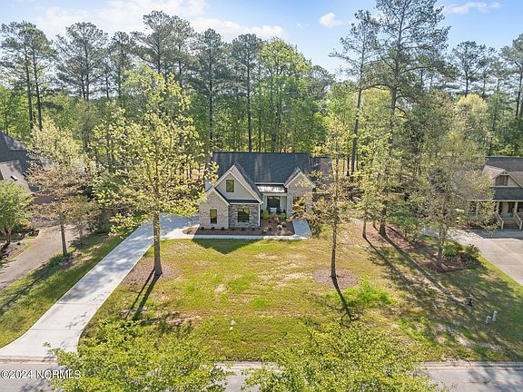 4th image of 112 Cape Fear Drive