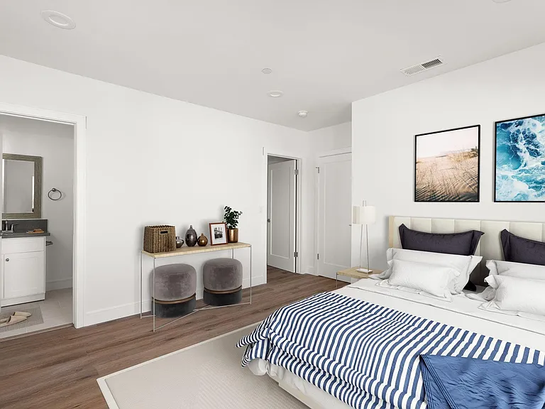 1853 S Longwood Ave #1853 — Photo 6