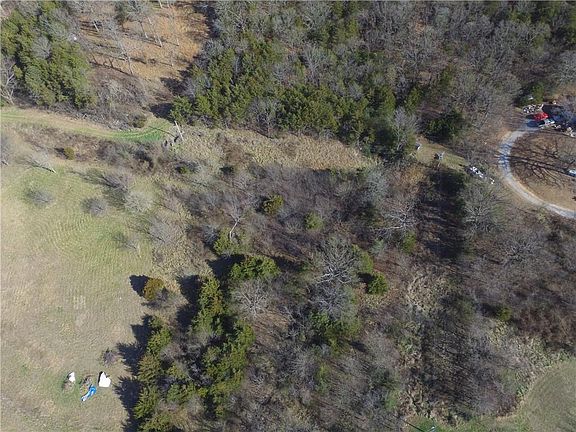2nd image of County Road 425