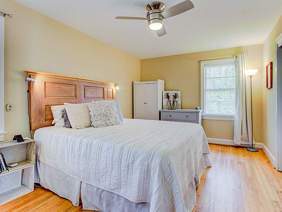 5th image of 127 Hillrose Ave
