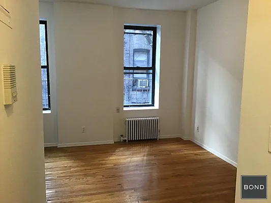 Rented by Bond New York | media 1
