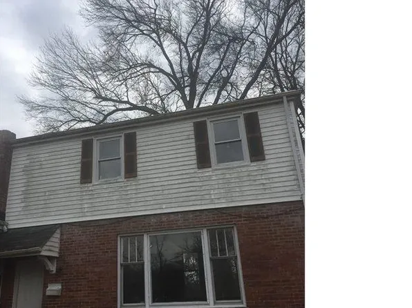 3584 McHenry Ave, Cincinnati, OH 45225