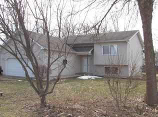 28503 107th St, Trevor, WI 53179