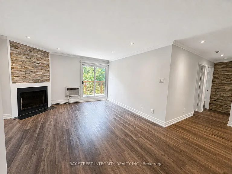 1498 Pilgrims Way #234 — Photo 2