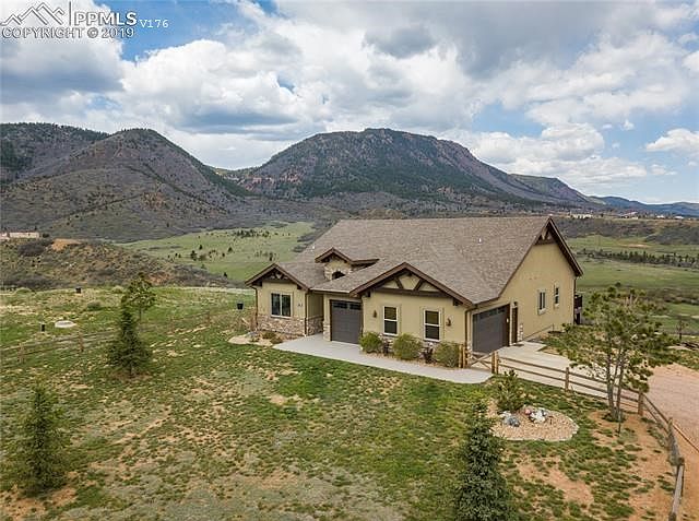 1st image of 4080 Plateau Dr