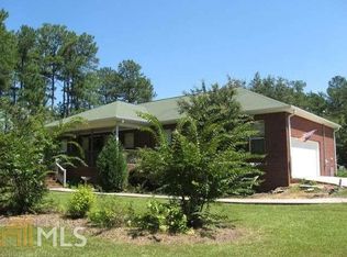 135 Covington Rd, Griffin, GA 30223