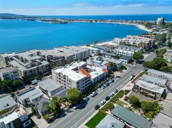 1225 Pacific Beach Dr Unit 2E, San Diego, CA 92109