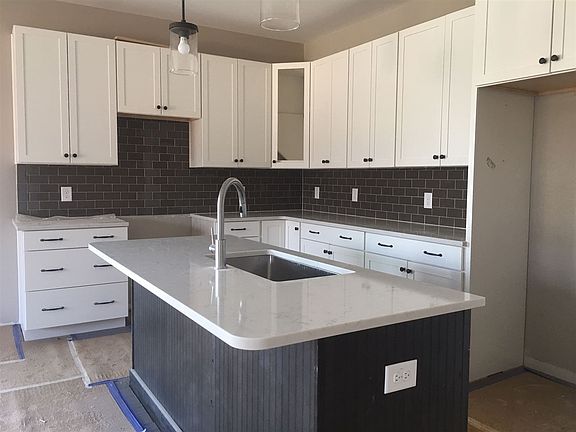 3rd image of 515 N Churton St #307