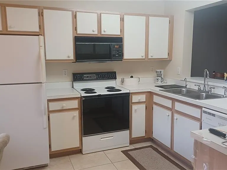 716 Landover Cir #102 — Photo 18