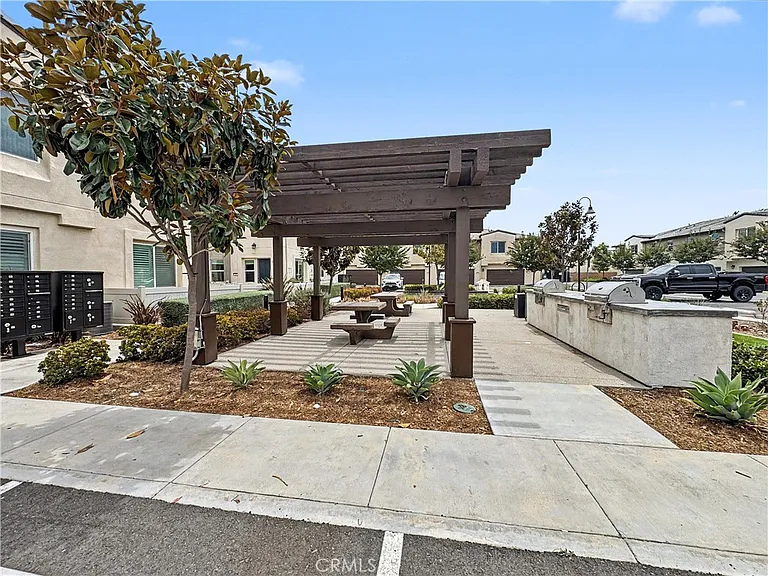 29 Lyric Way — Photo 27