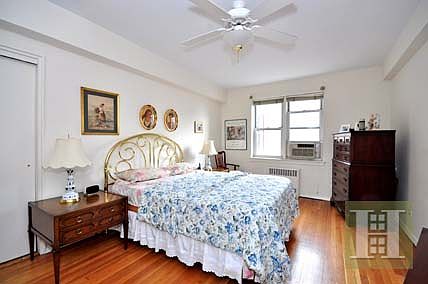 5th image of 3750 Hudson Manor Ter APT 5EW