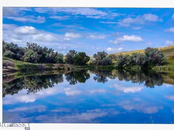 400 Gordon Rd, Vaughn, MT 59487