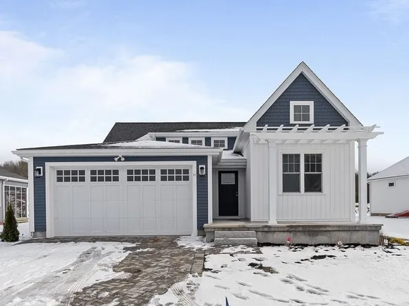 31 Sophia Dr, Rehoboth, MA 02769