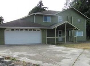 7822 40th Avenue Ct E, Tacoma, WA 98443