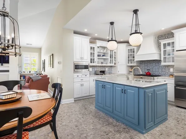 25 Tilden Commons Dr #25, Quincy, MA 02171