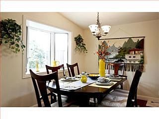 3rd image of 10595 Culbertson Dr