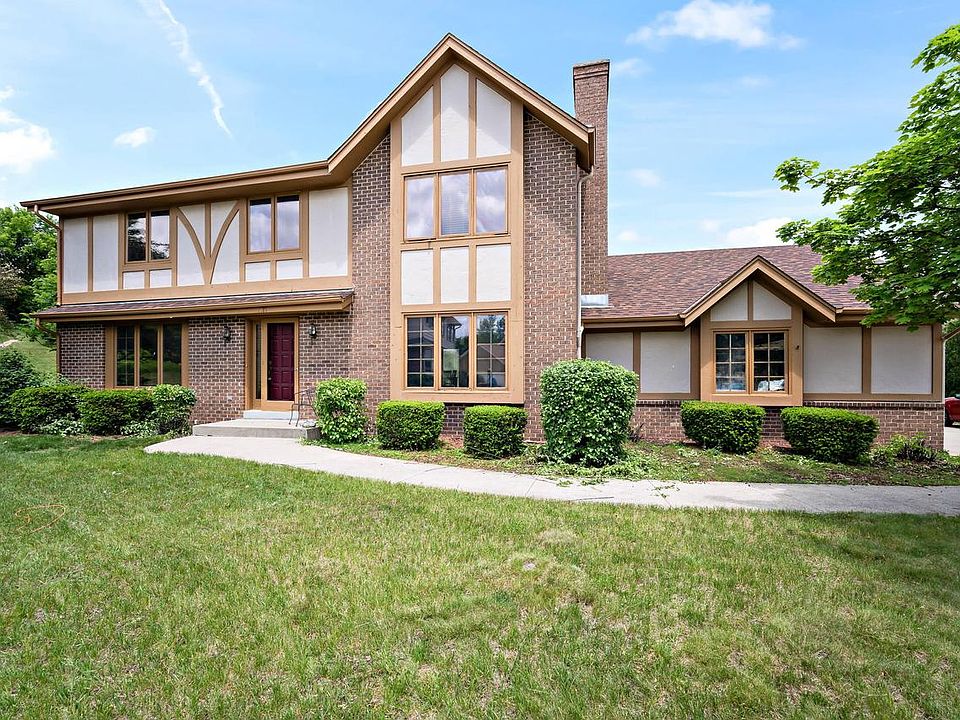 1st image of 2716 River Edge COURT