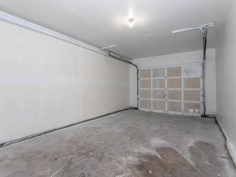 2406 N St NE #D — Photo 23