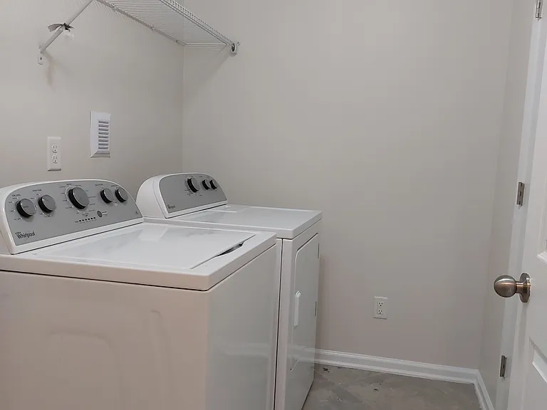 143 Nelson Ln #1 — Photo 8