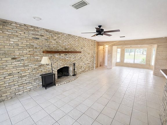 2nd image of 10325 SE 144th Pl