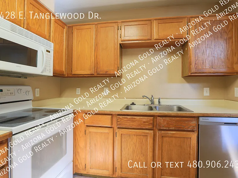 4428 E Tanglewood Dr — Photo 38