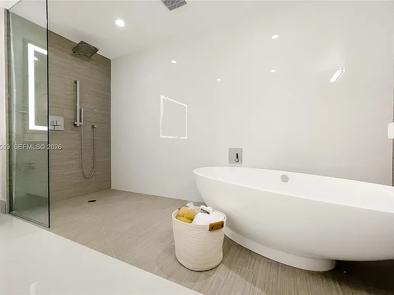 330 Sunny Isles Blvd #5-1102 — Photo 15
