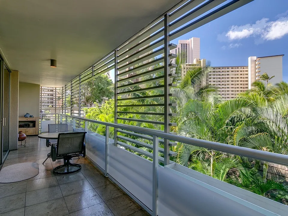 1551 Ala Wai Blvd #205