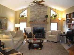 117 Whirlaway Loop SW, Pataskala, OH 43062