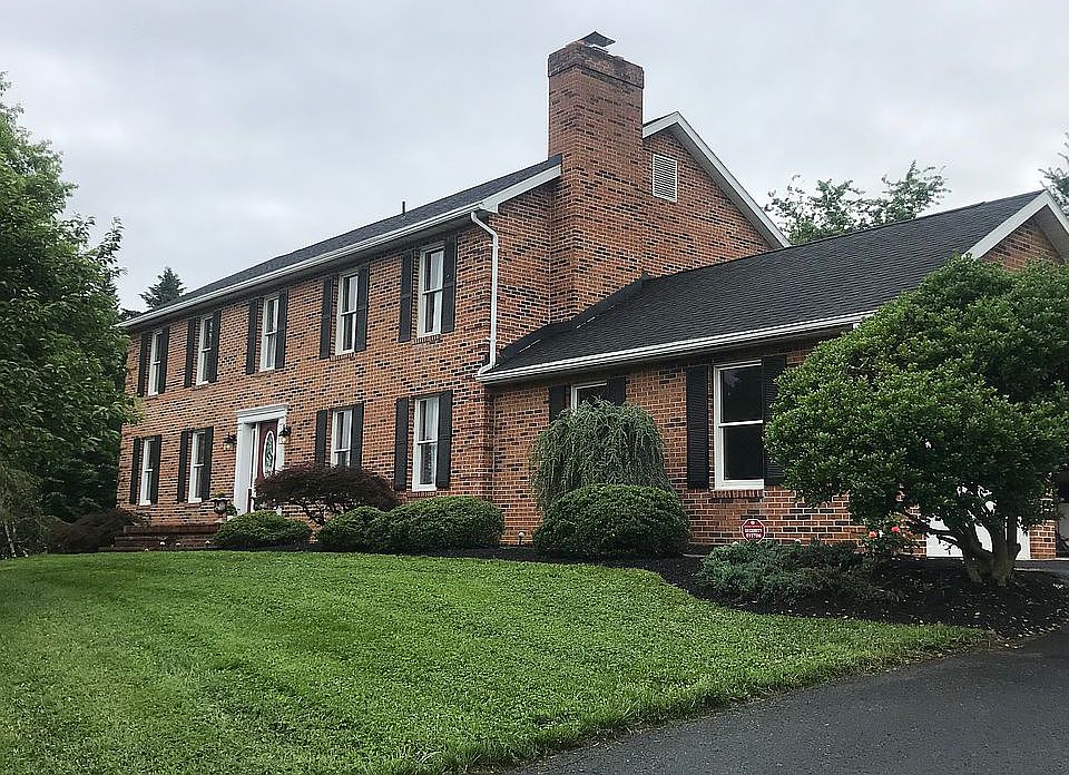 1st image of 20210 Plumwood Dr