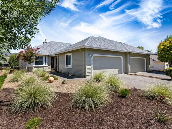 8021 Oakmont Drive, Santa Rosa, CA 95409