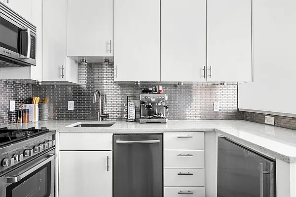 Rented by Corcoran | media 2